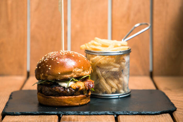 Burger-vita-restaurant-campina-comenzi-online-Bon-Appetit